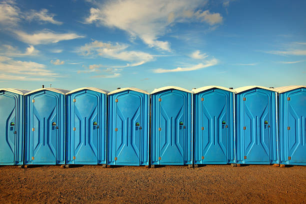 Best Standard Portable Toilet Rental  in Minneapolis, MN